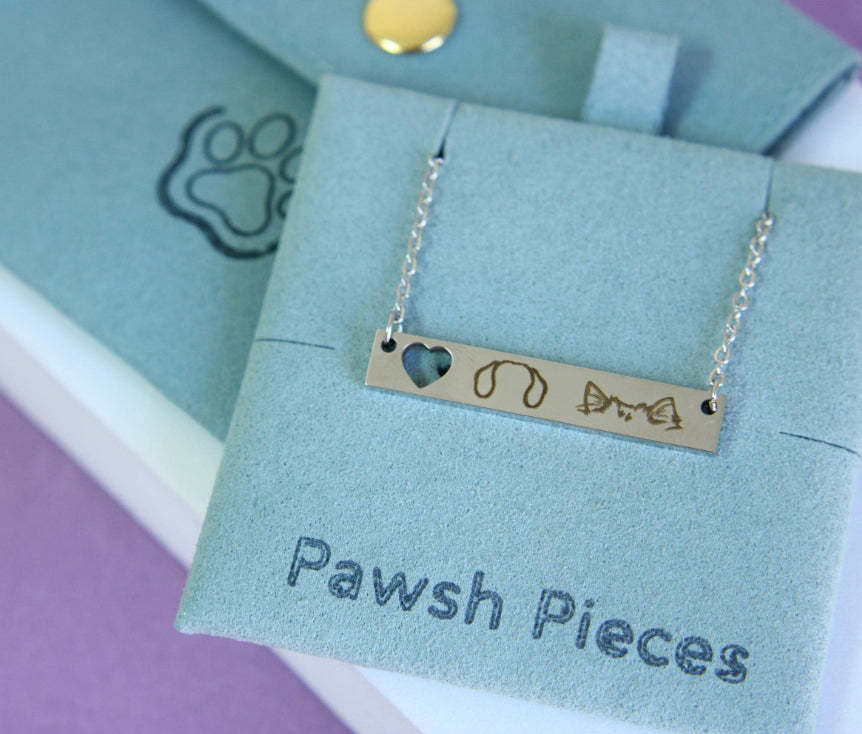 Heart bar necklace