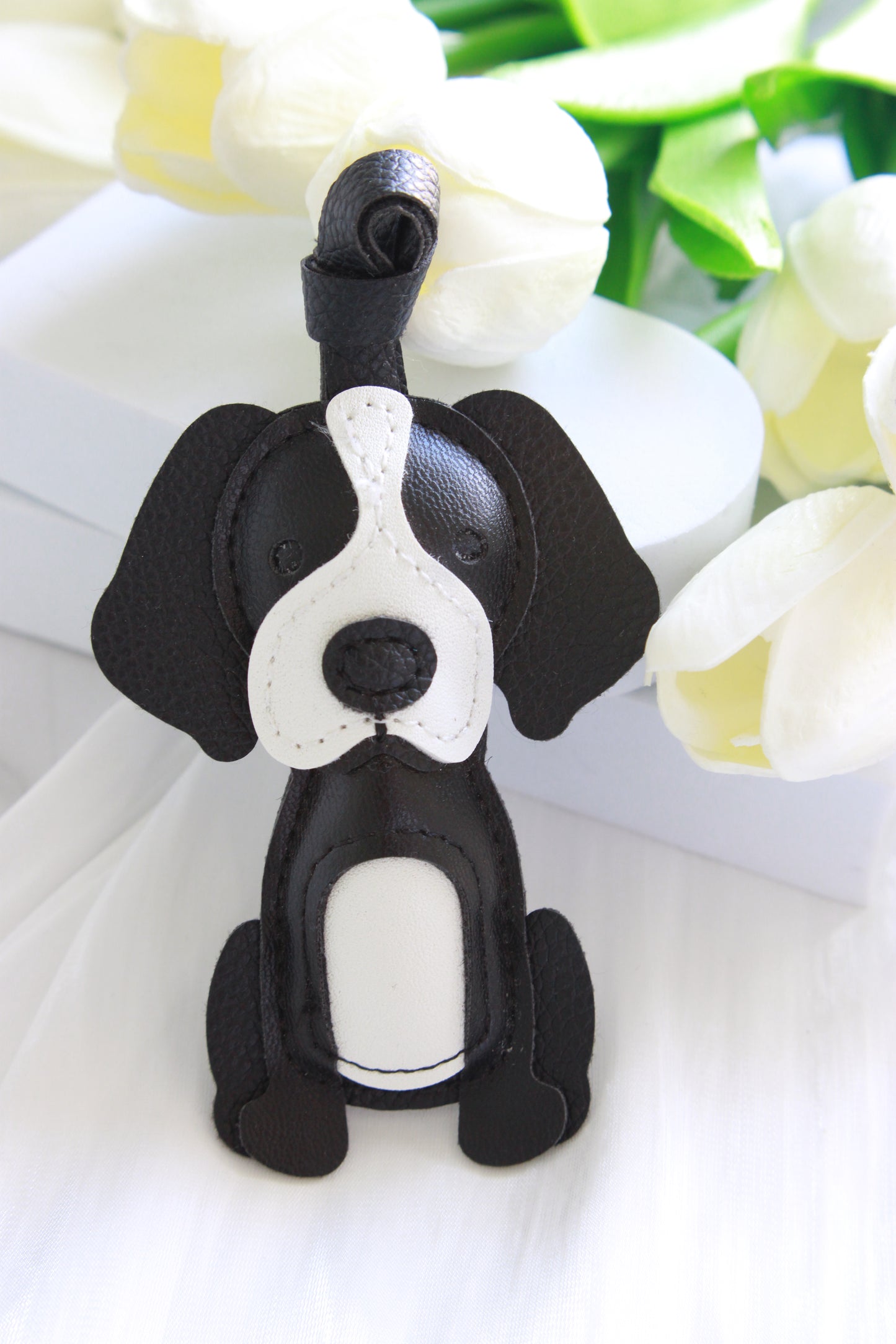 Beagle charm