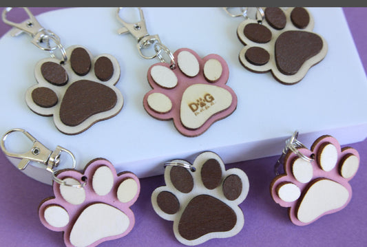 Paw keychain